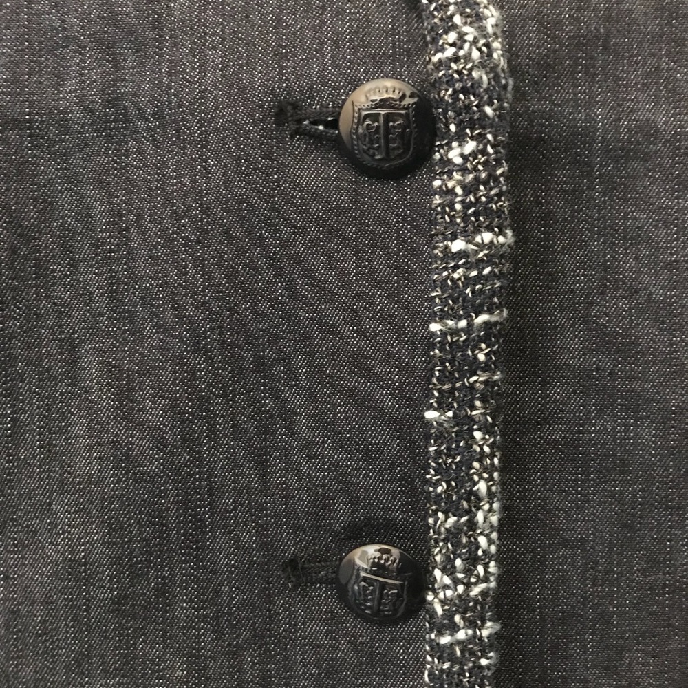 Sale! 🔥 Talbots Grace Fit Blazer - Picture 4 of 4